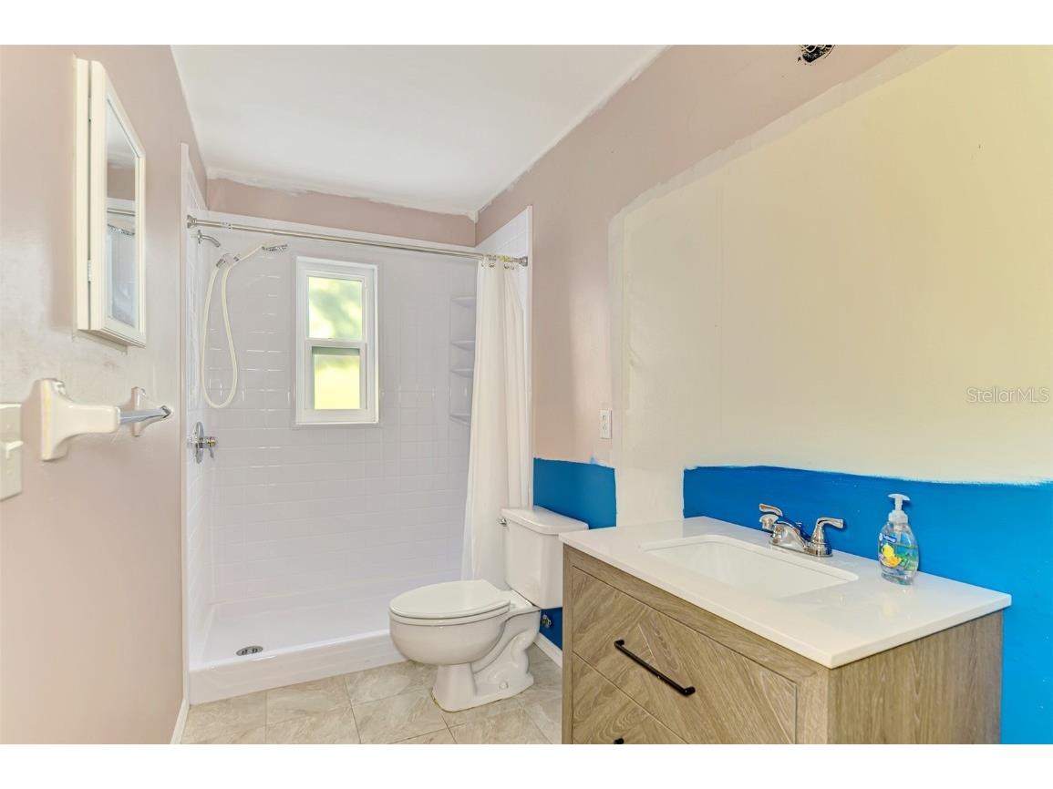 2834 New England Street Sarasota FL 34231 A4672415 image35