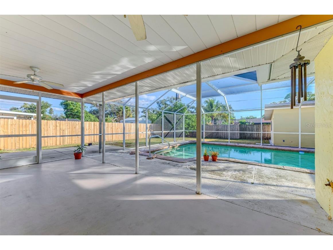 2834 New England Street Sarasota FL 34231 A4672415 image39