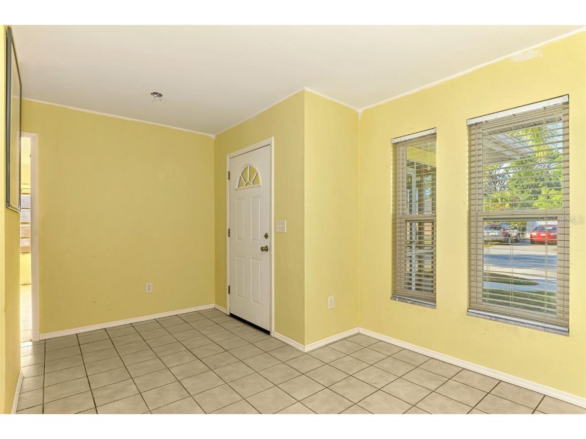 2834 New England Street Sarasota FL 34231 A4672415 image7