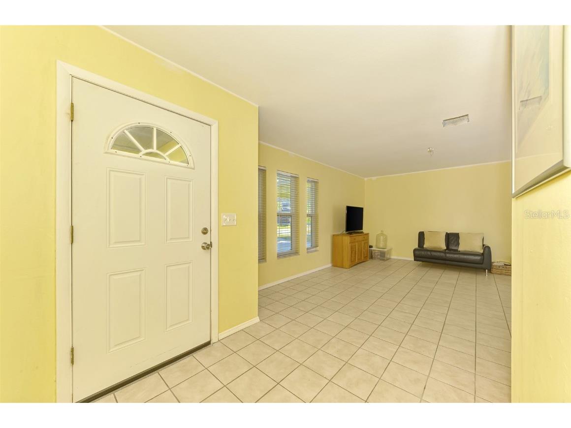 2834 New England Street Sarasota FL 34231 A4672415 image8