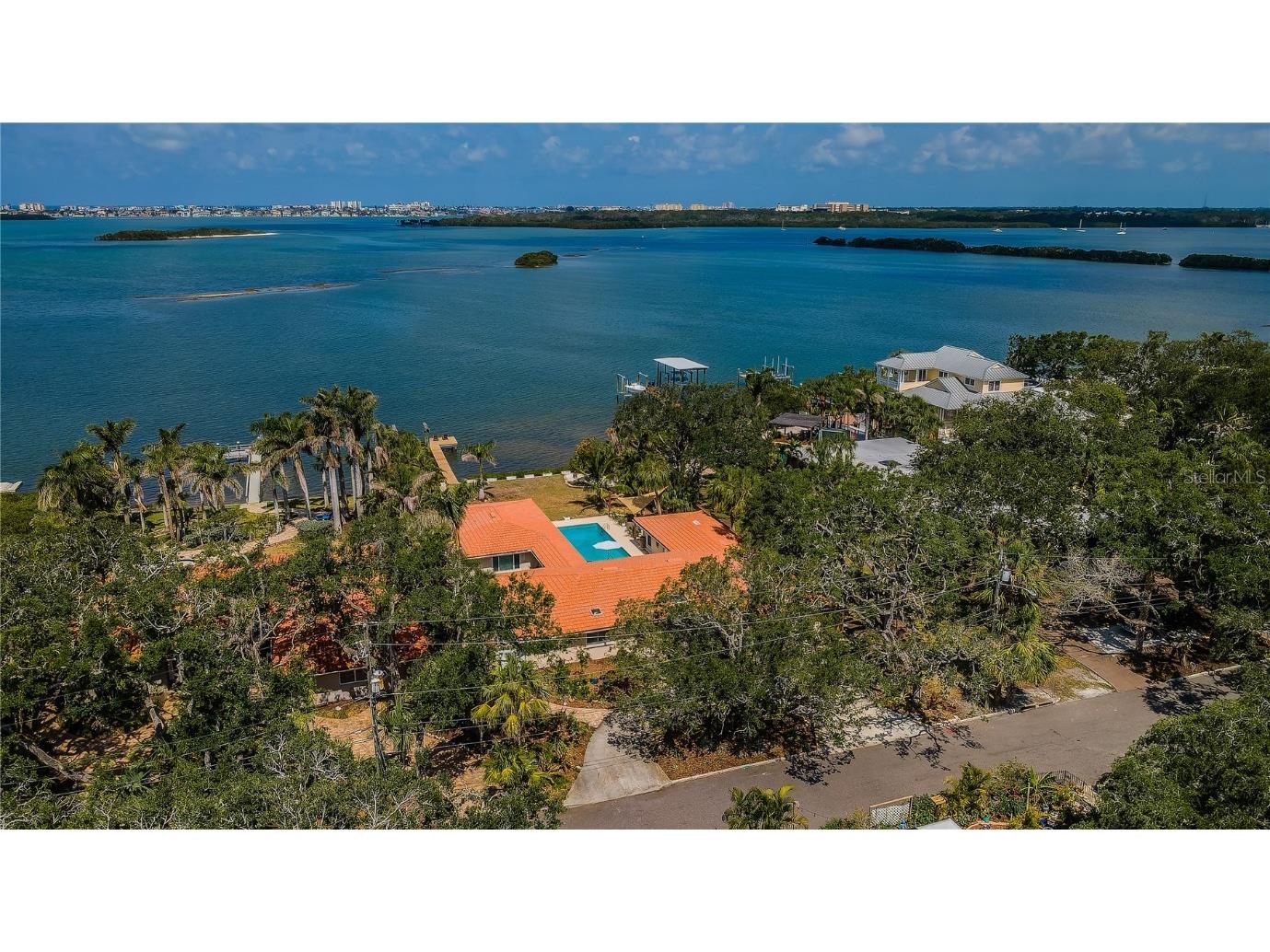 2834 Pelham Road N Saint Petersburg FL 33710 - BOCA CIEGA BAY TB8381918 image3