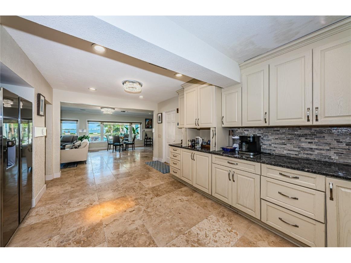 2834 Pelham Road N Saint Petersburg FL 33710 - BOCA CIEGA BAY TB8381918 image33