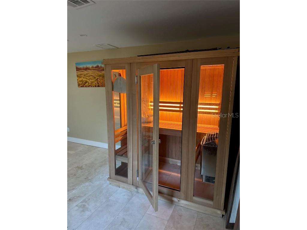 2834 Pelham Road N Saint Petersburg FL 33710 - BOCA CIEGA BAY TB8381918 image38