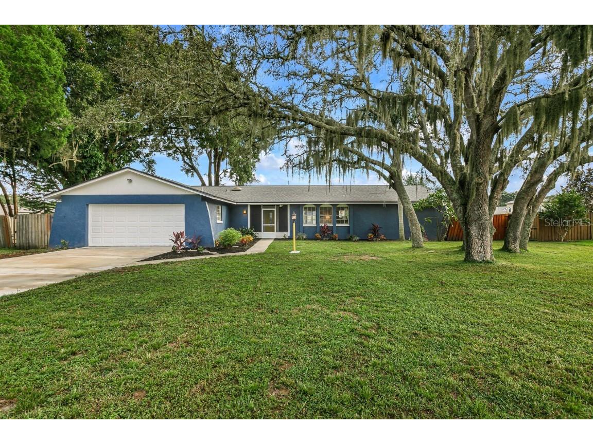 2834 Springdell Cir Valrico FL 33596 T3331182 image1