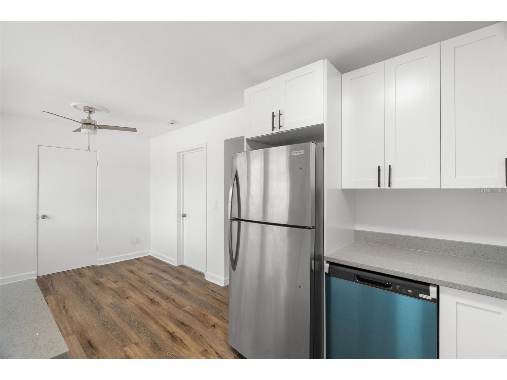 2835 11th Avenue N Saint Petersburg FL 33713 TB8497319 image14