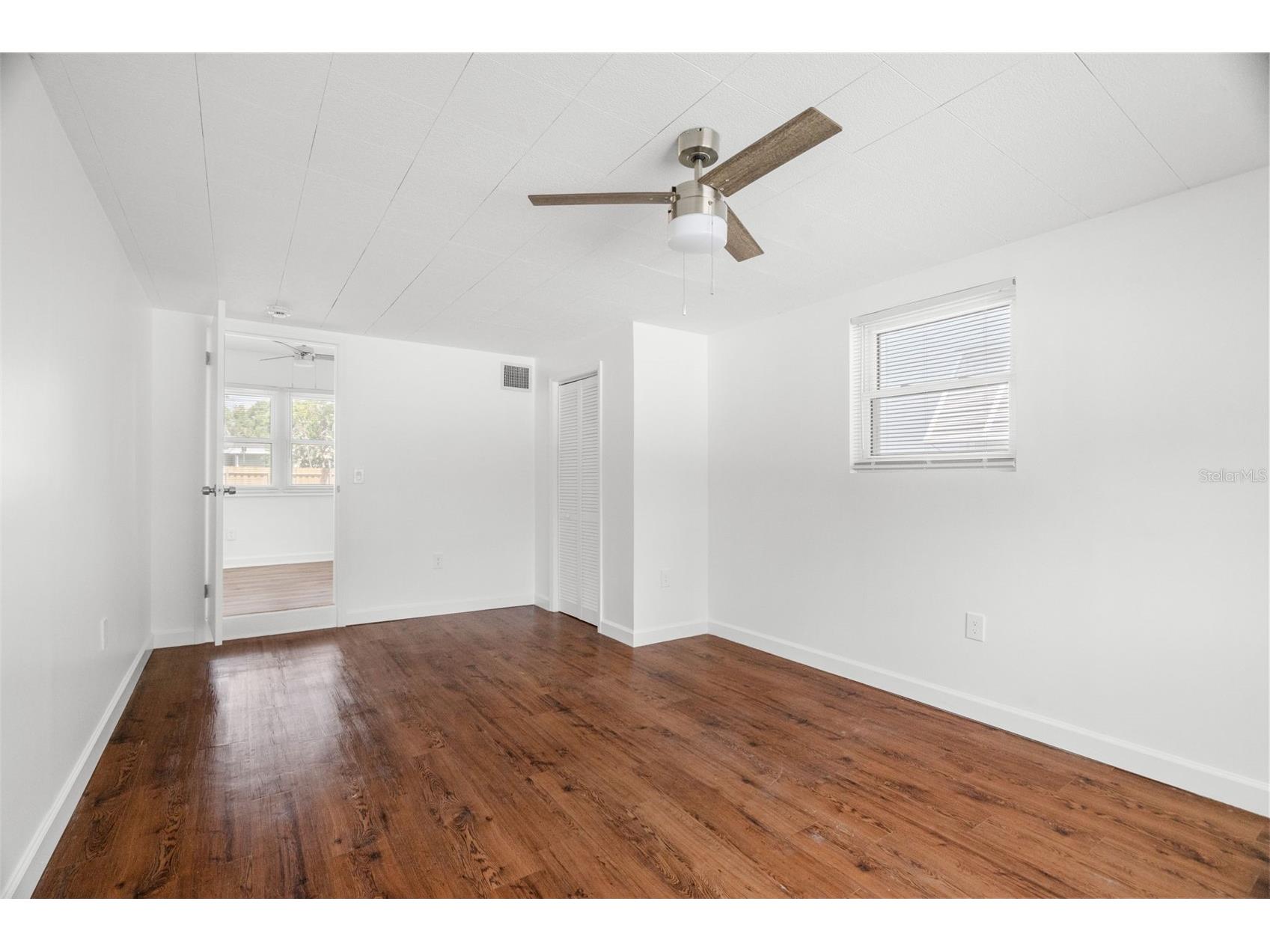 2835 11th Avenue N Saint Petersburg FL 33713 TB8497319 image18
