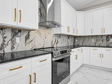 2835 60th Avenue N Saint Petersburg FL 33714 TB8488400 image4