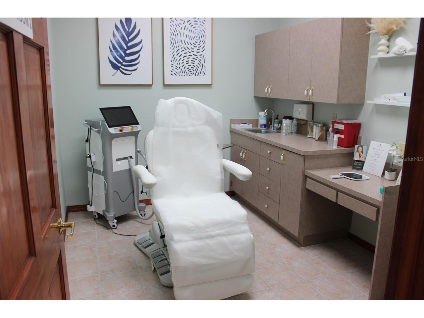 2835 Alt 19 Highway Palm Harbor FL 34683 TB8499827 image18