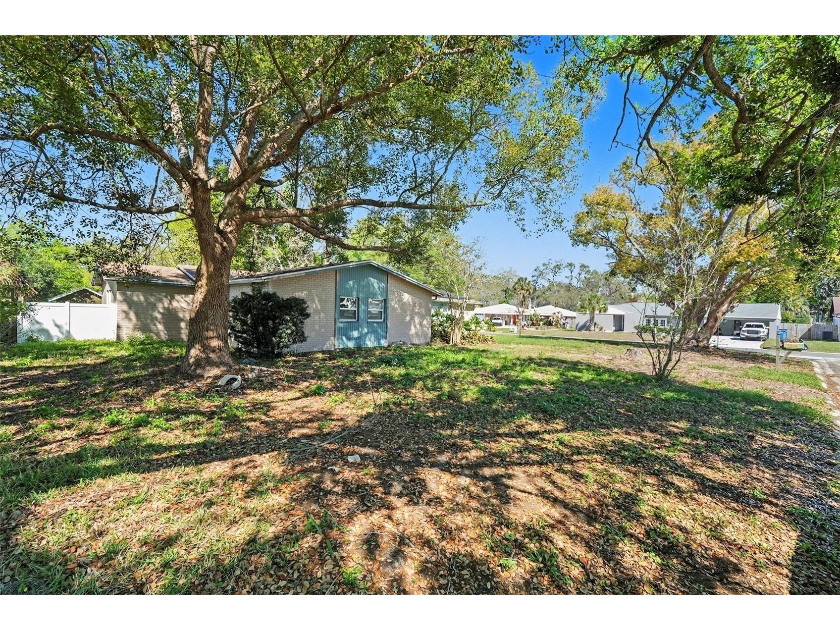 2835 Bellwood Dr Brandon FL 33511 TB8489657 image8