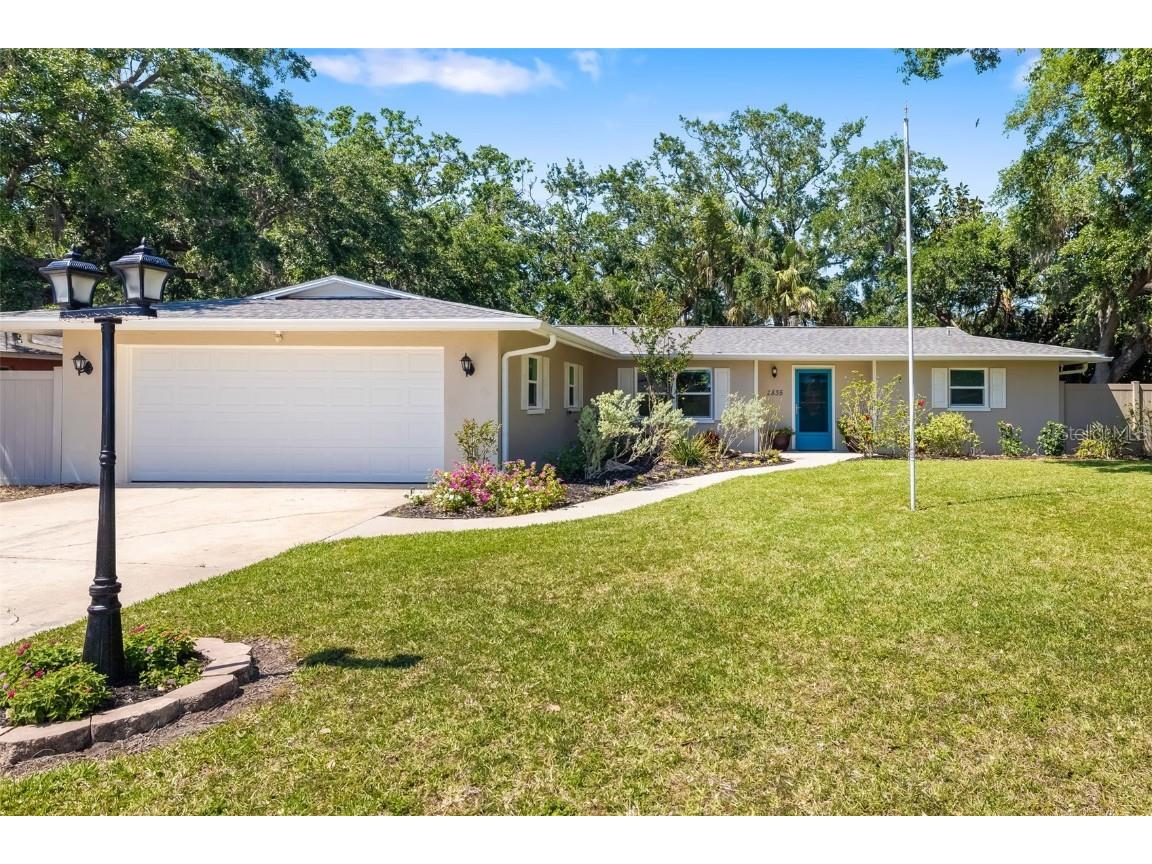 2835 Mayflower Street Sarasota FL 34231 A4649030 image1
