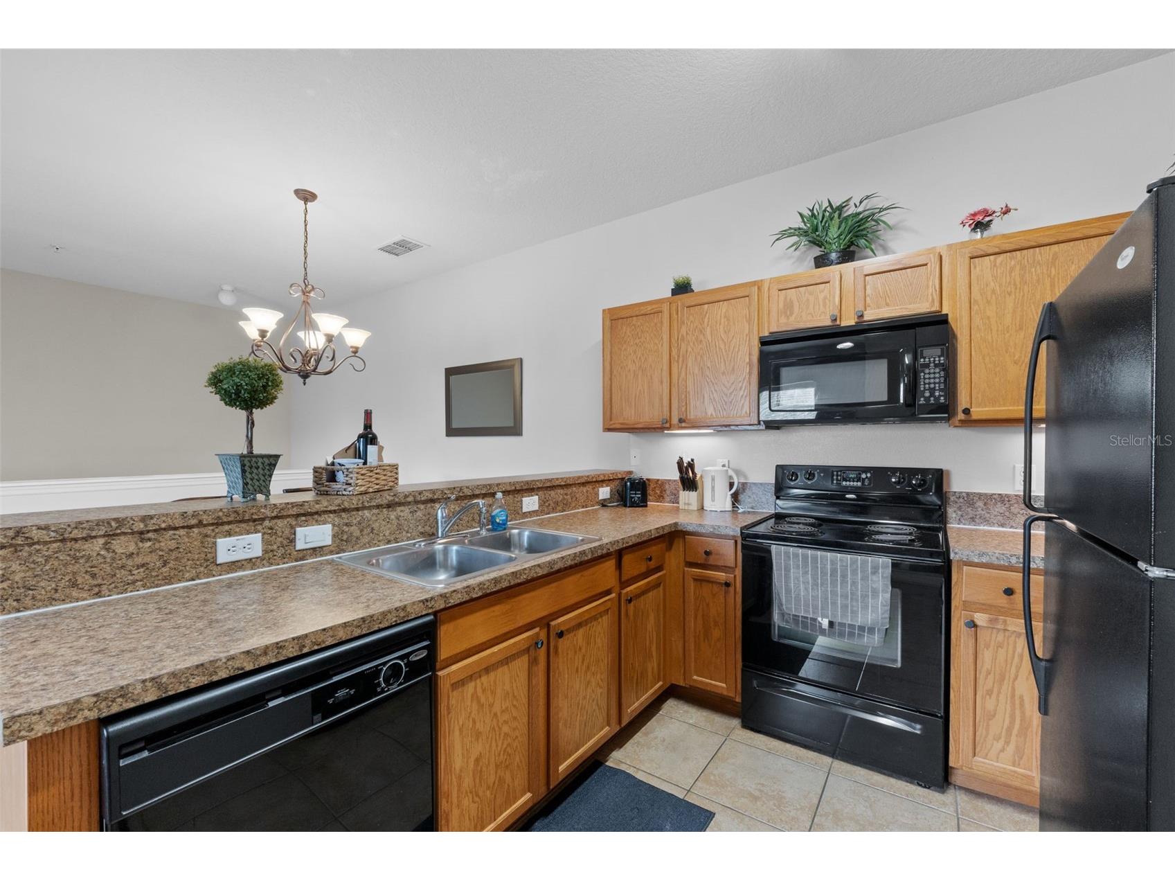 2835 Oakwater Drive Kissimmee FL 34747 S5145620 image8