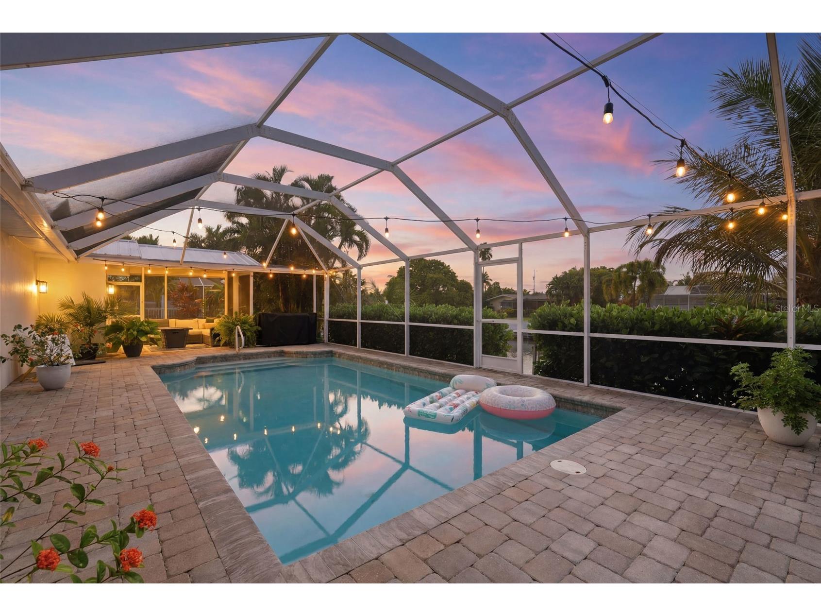 2835 SE 18th Avenue Cape Coral FL 33904 A4696583 image37