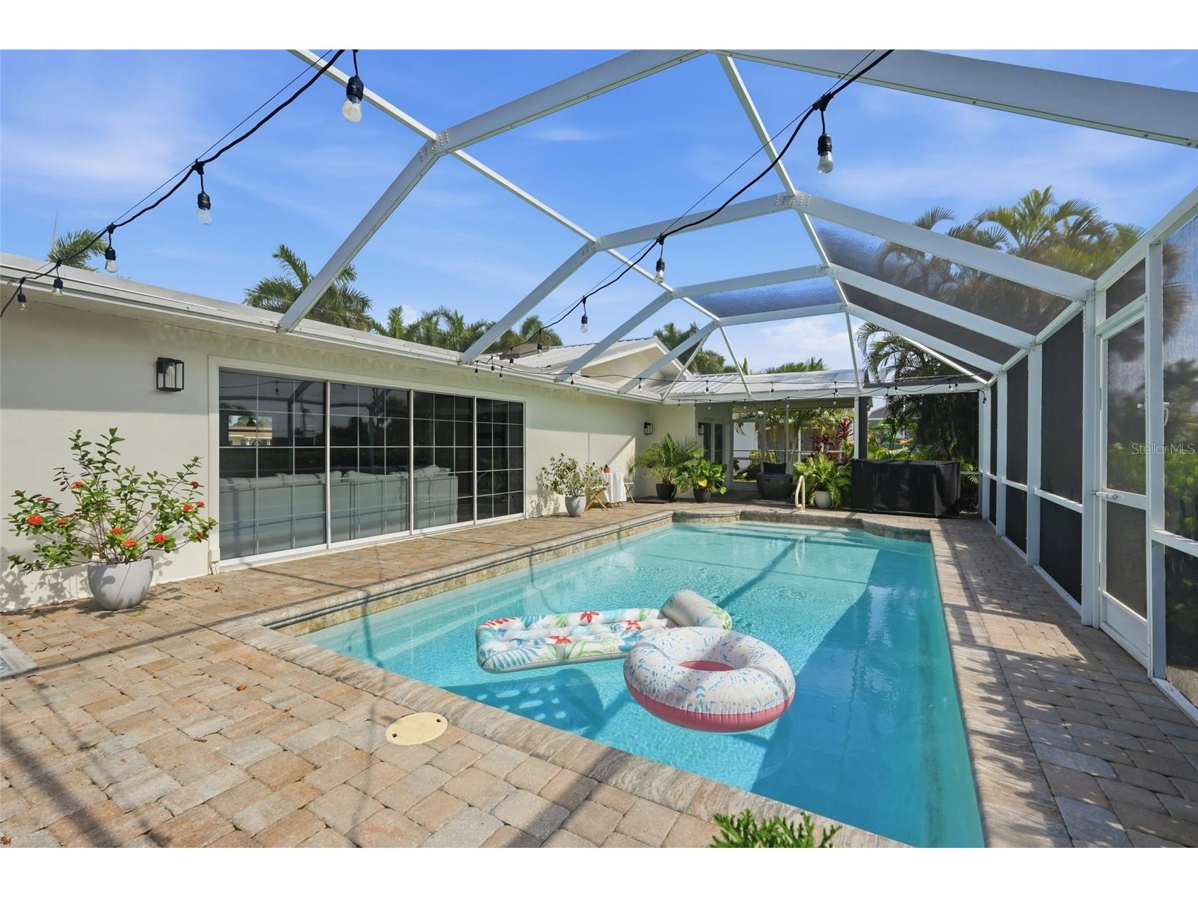 2835 SE 18th Avenue Cape Coral FL 33904 A4696583 image38