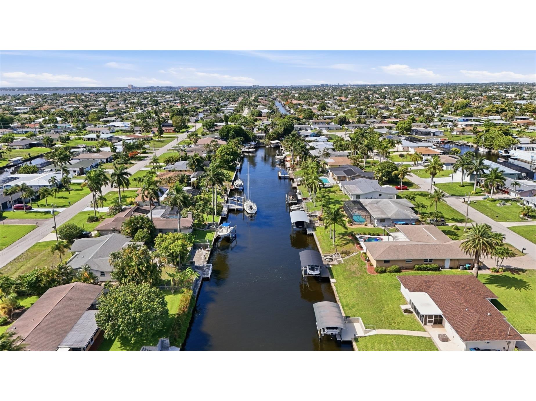 2835 SE 18th Avenue Cape Coral FL 33904 A4696583 image49