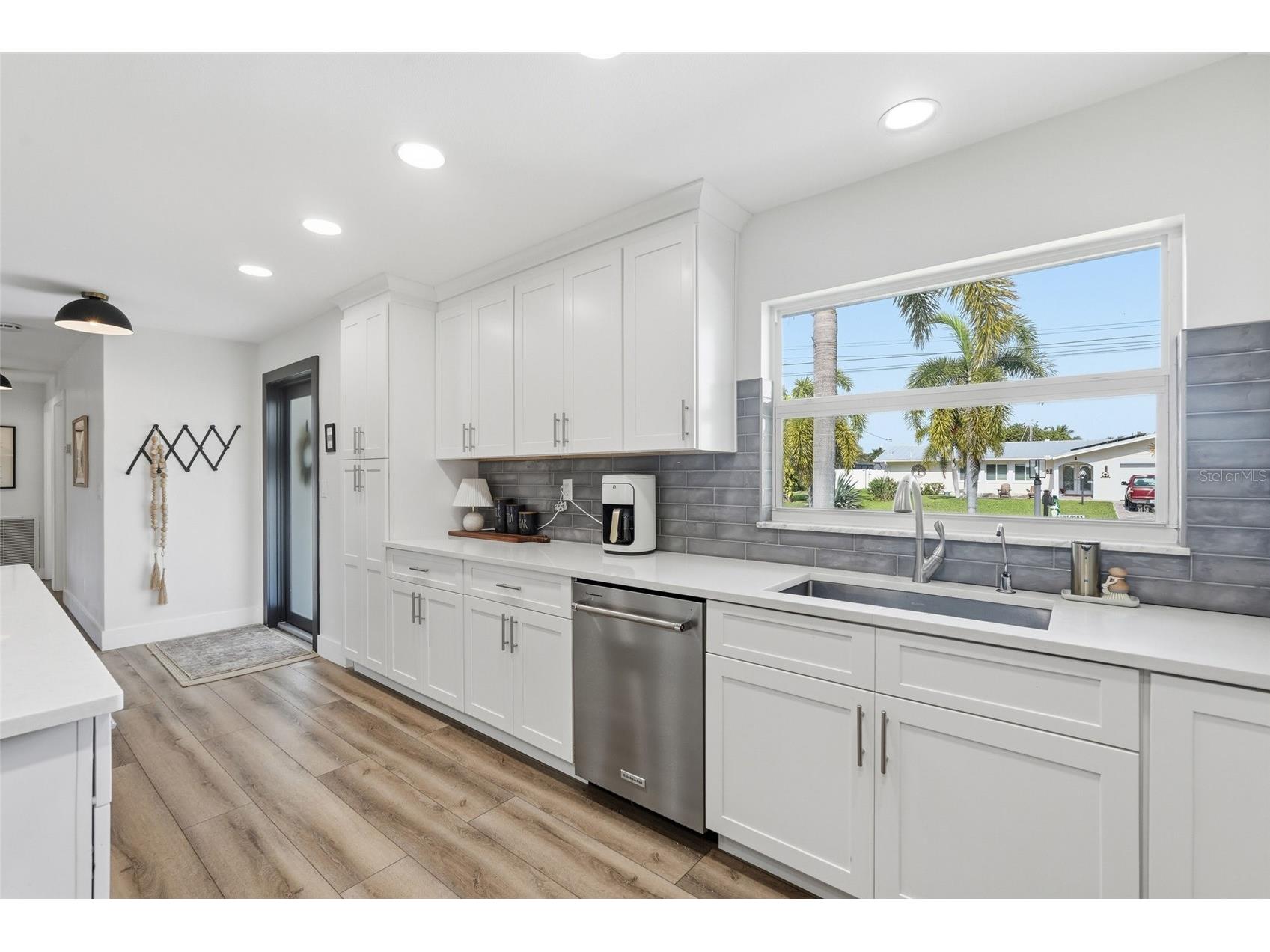 2835 SE 18th Avenue Cape Coral FL 33904 A4696583 image6