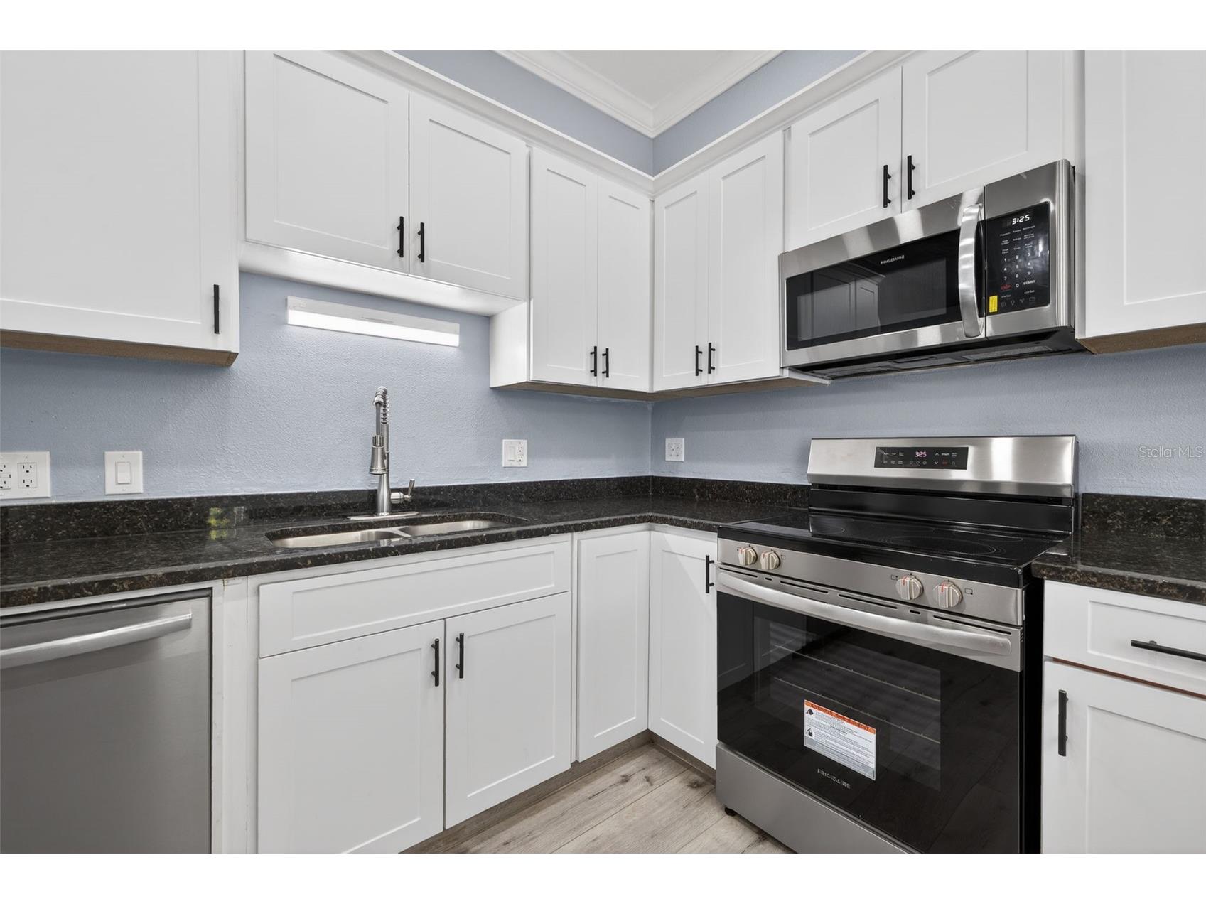 2835 W Shelton Avenue Tampa FL 33611 TB8471164 image13