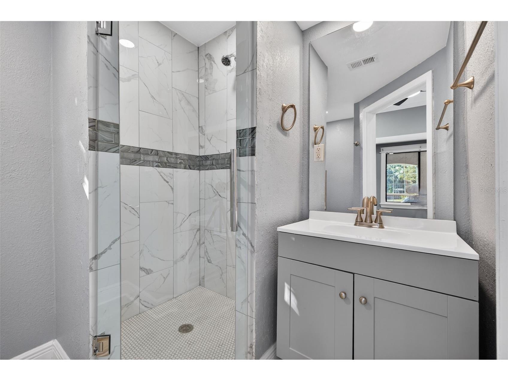 2835 W Shelton Avenue Tampa FL 33611 TB8471164 image19