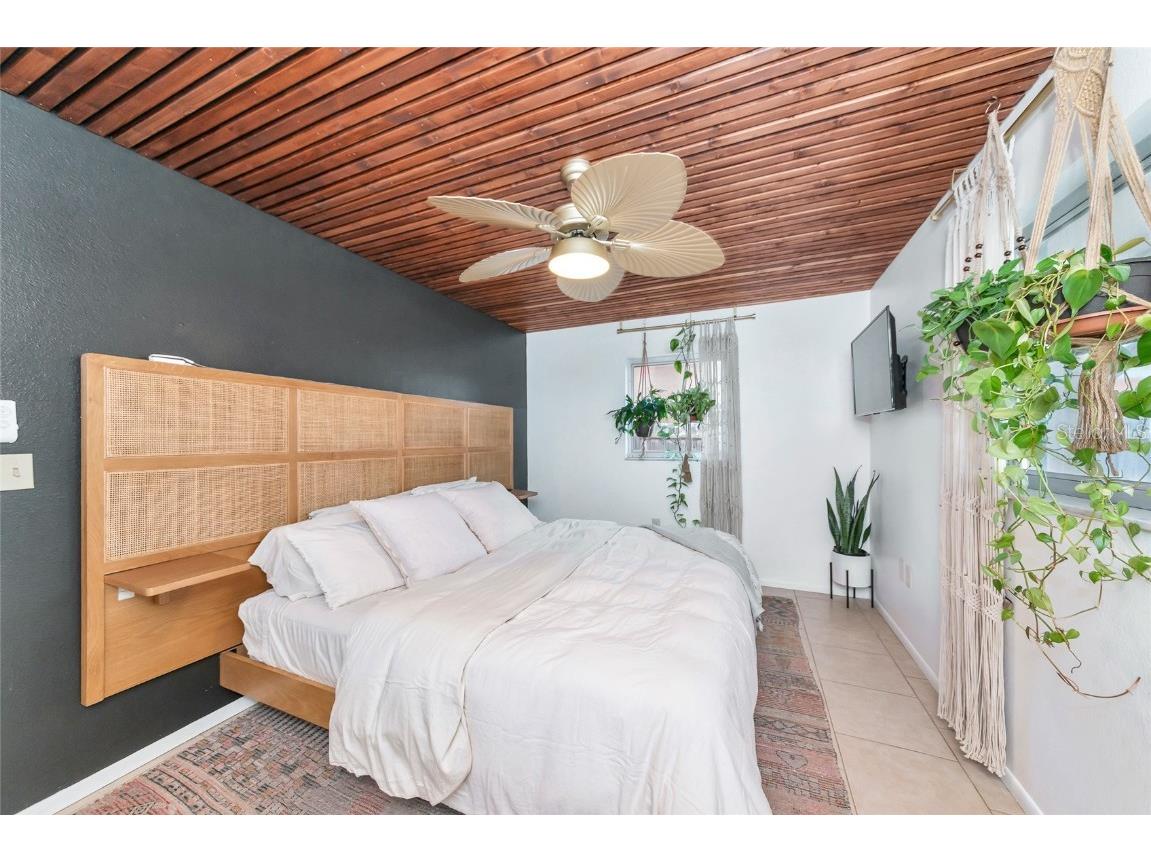 2835 Williamsburg Street Sarasota FL 34231 A4674137 image19