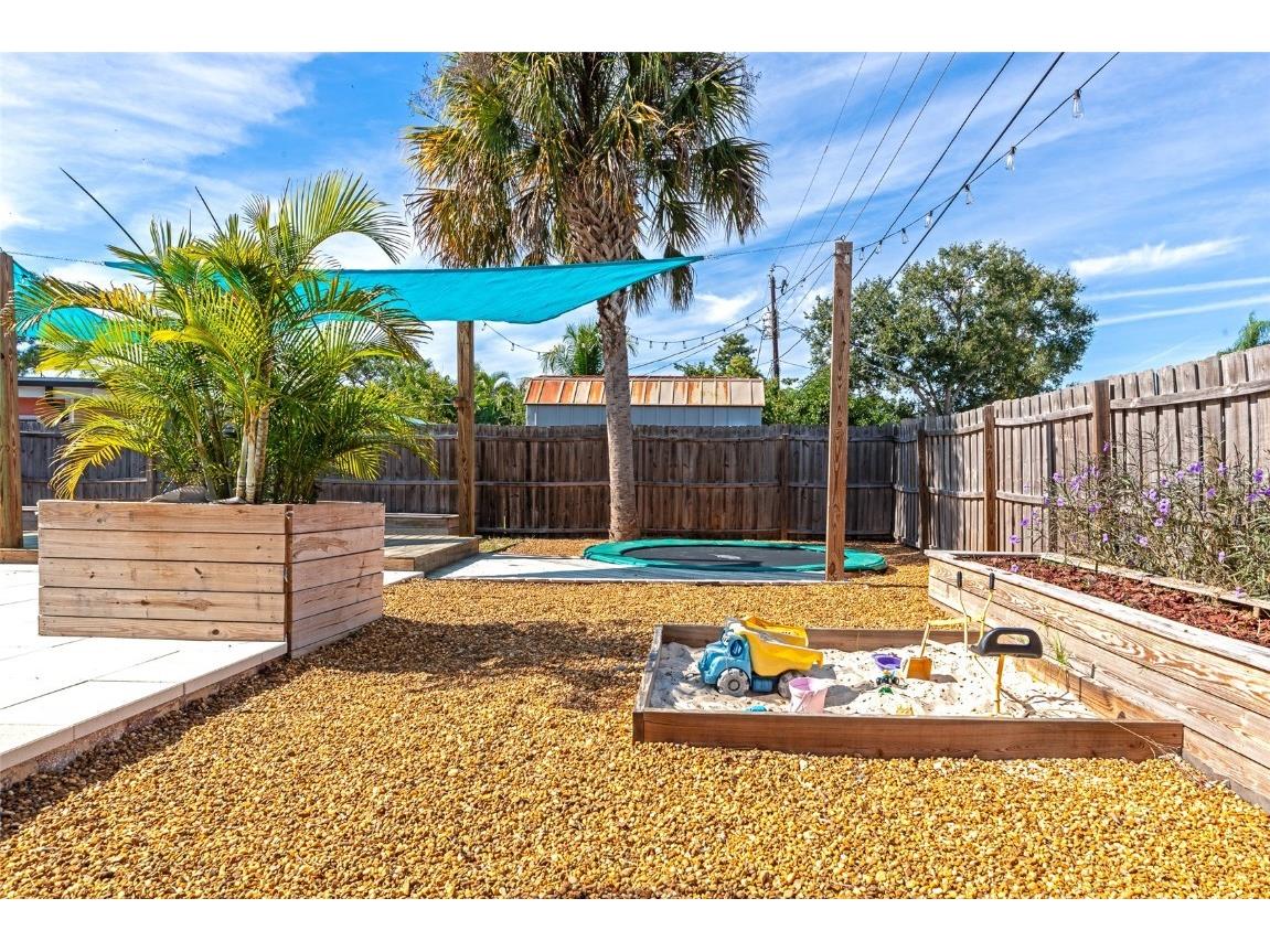 2835 Williamsburg Street Sarasota FL 34231 A4674137 image41