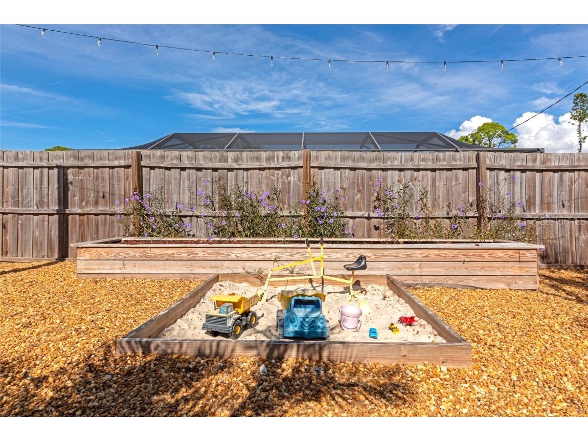 2835 Williamsburg Street Sarasota FL 34231 A4674137 image42