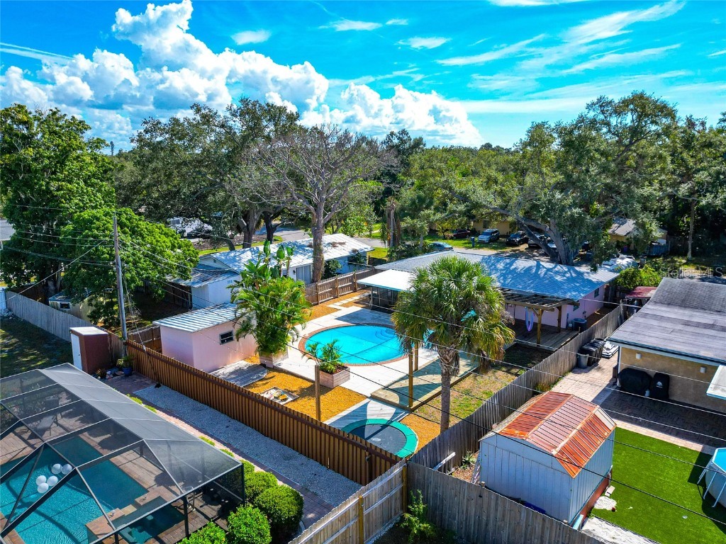 2835 Williamsburg Street Sarasota FL 34231 A4674137 image52