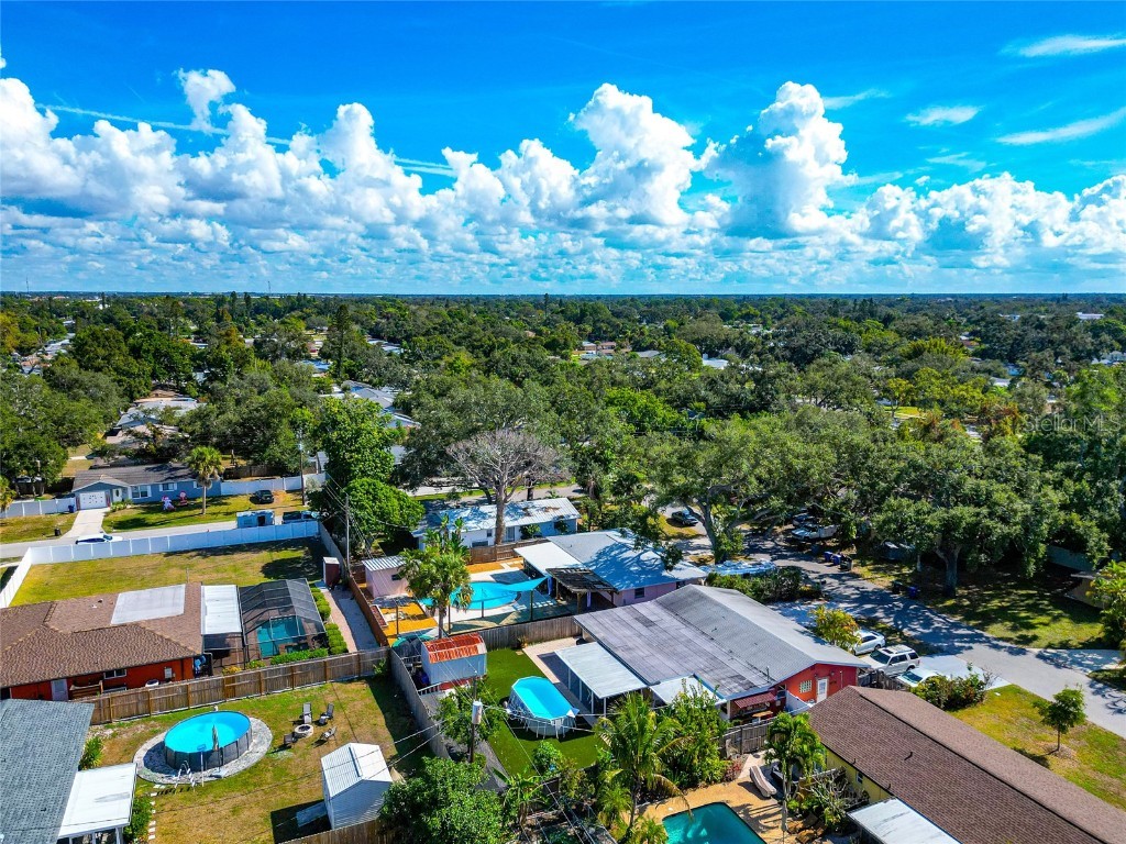 2835 Williamsburg Street Sarasota FL 34231 A4674137 image57