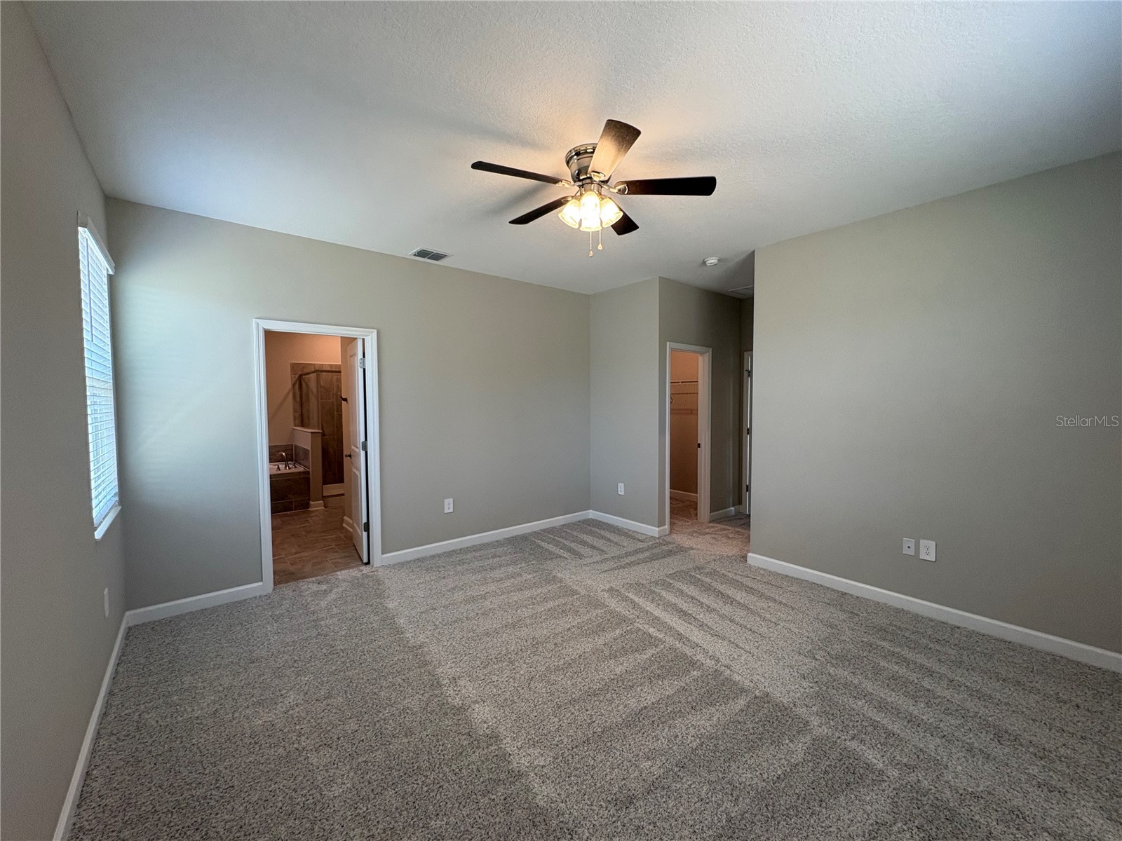 2836 Camden Way Davenport FL 33837 P4939019 image17