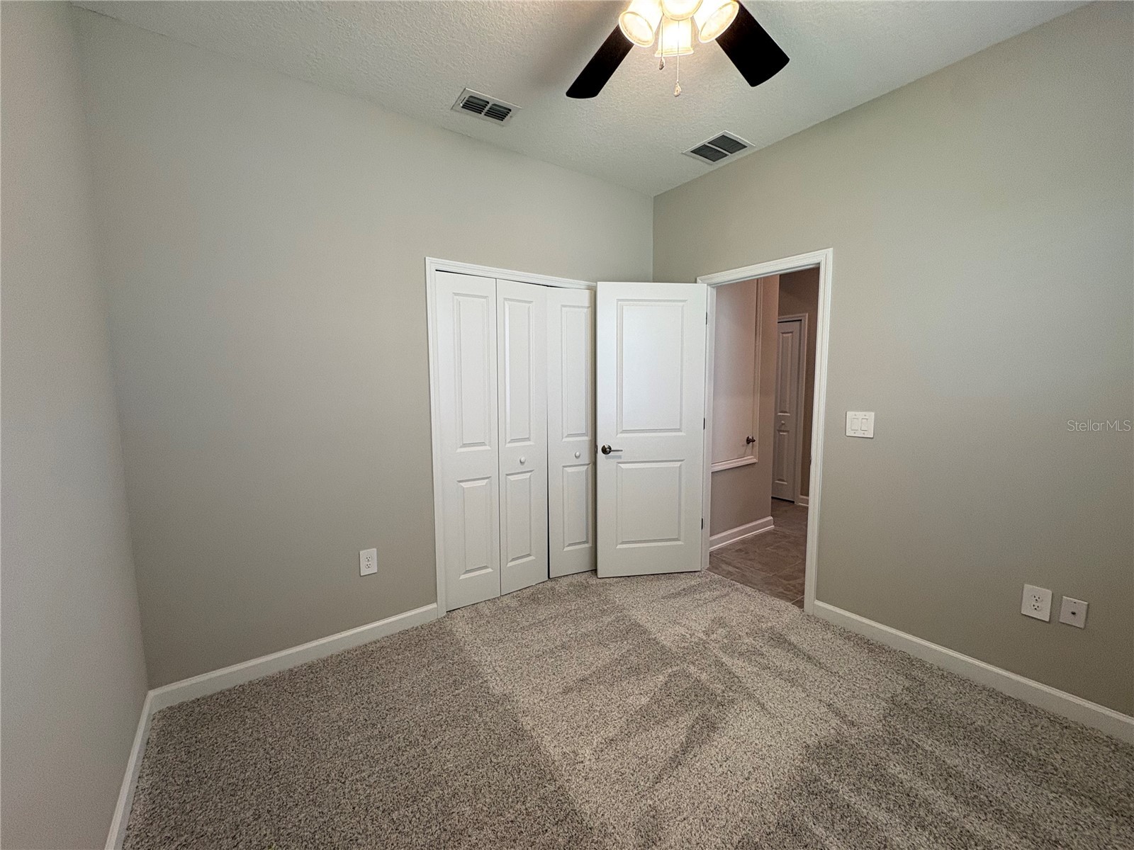 2836 Camden Way Davenport FL 33837 P4939019 image27