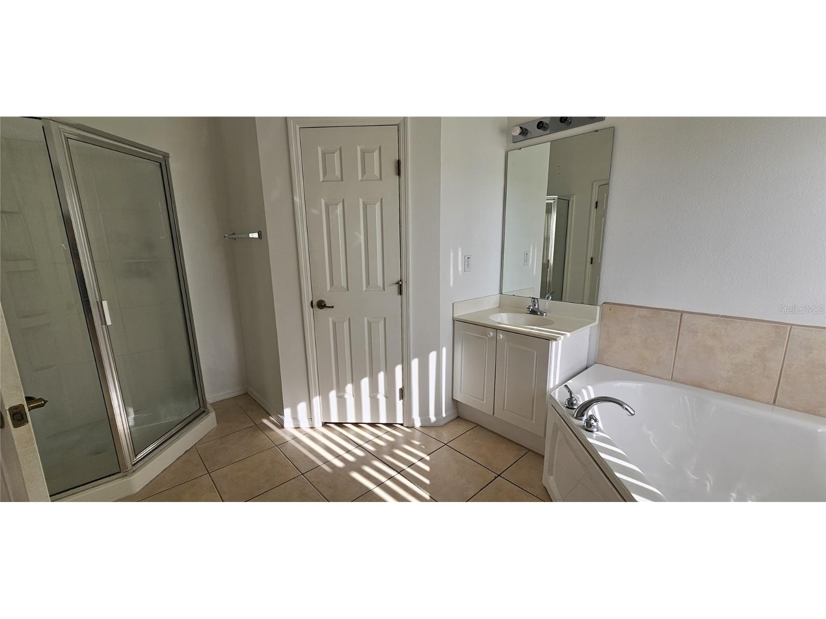 2836 Club Cortile Circle Kissimmee FL 34746 S5132809 image8