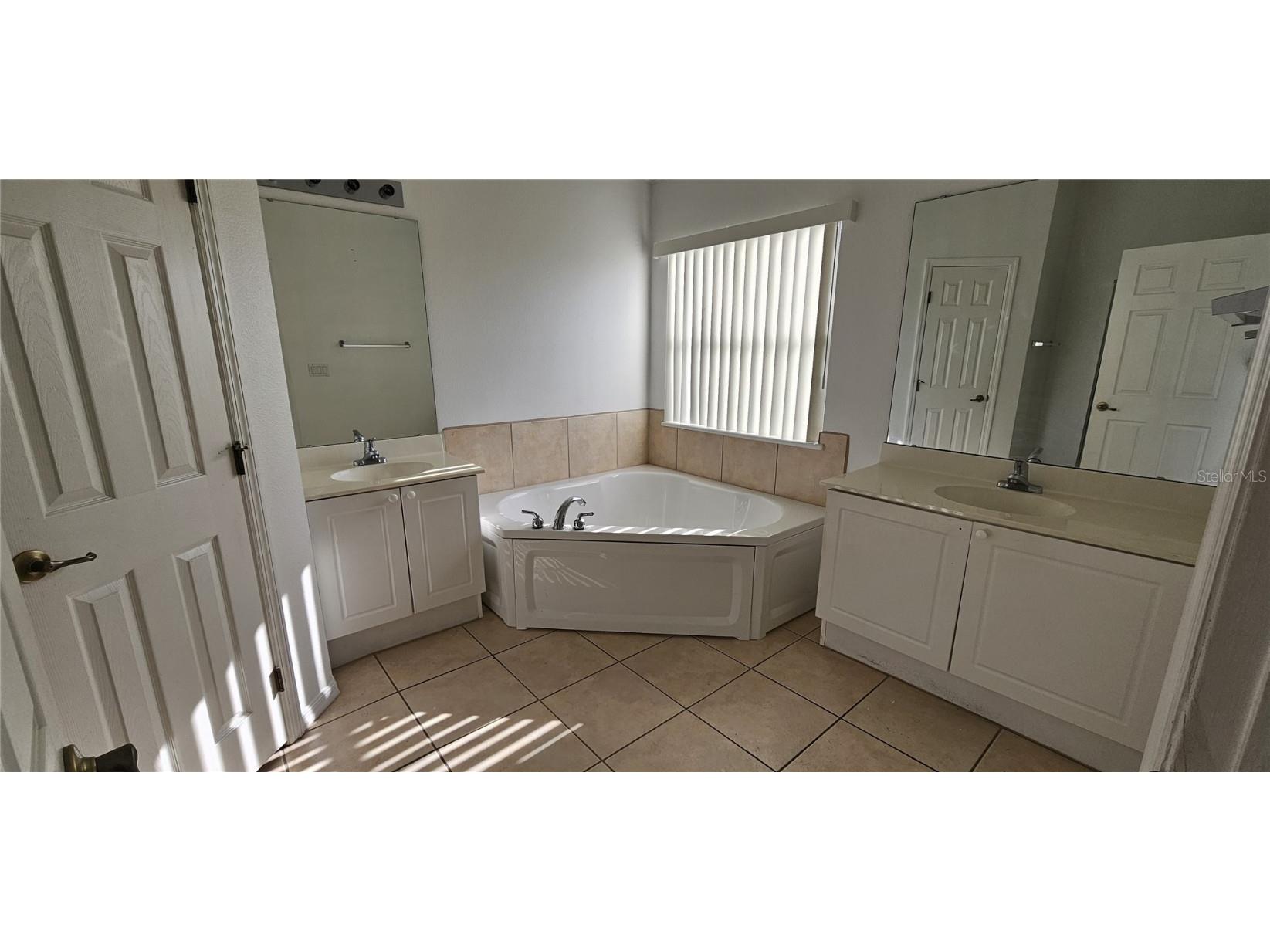 2836 Club Cortile Circle Kissimmee FL 34746 S5132809 image9