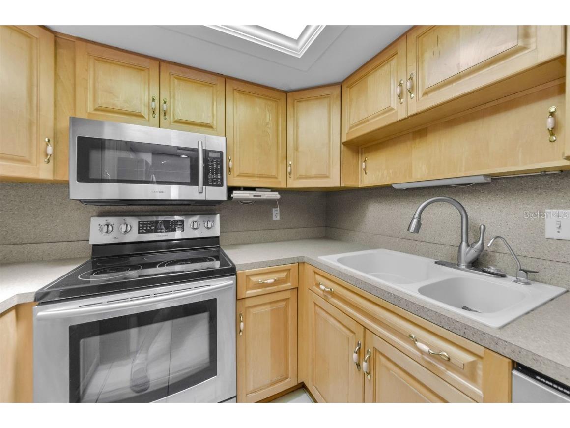 2836 Highlands Boulevard #A Palm Harbor FL 34684 - LAKE TARPON TB8423286 image16