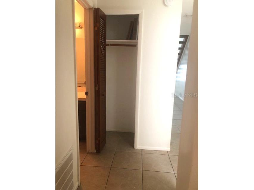 2836 Hunt Club Lane #2B Orlando FL 32826 O6350631 image14