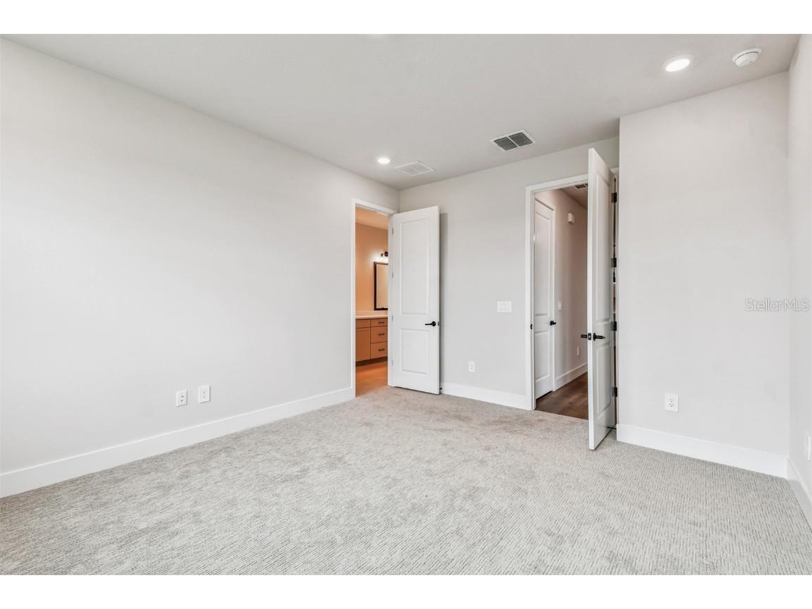 2836 Marrakesh Lane Sarasota FL 34234 TB8369826 image17