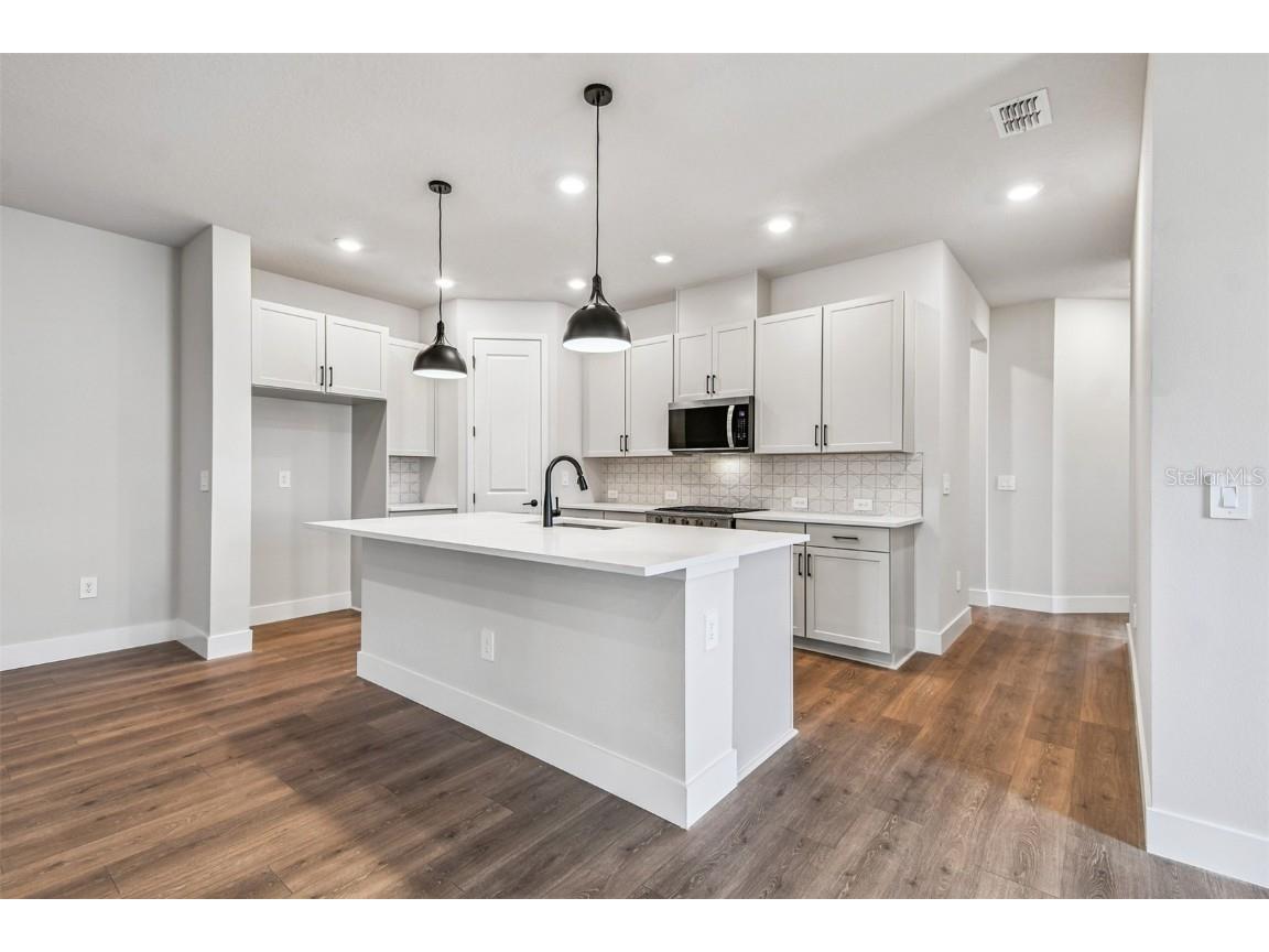 2836 Marrakesh Lane Sarasota FL 34234 TB8369826 image6