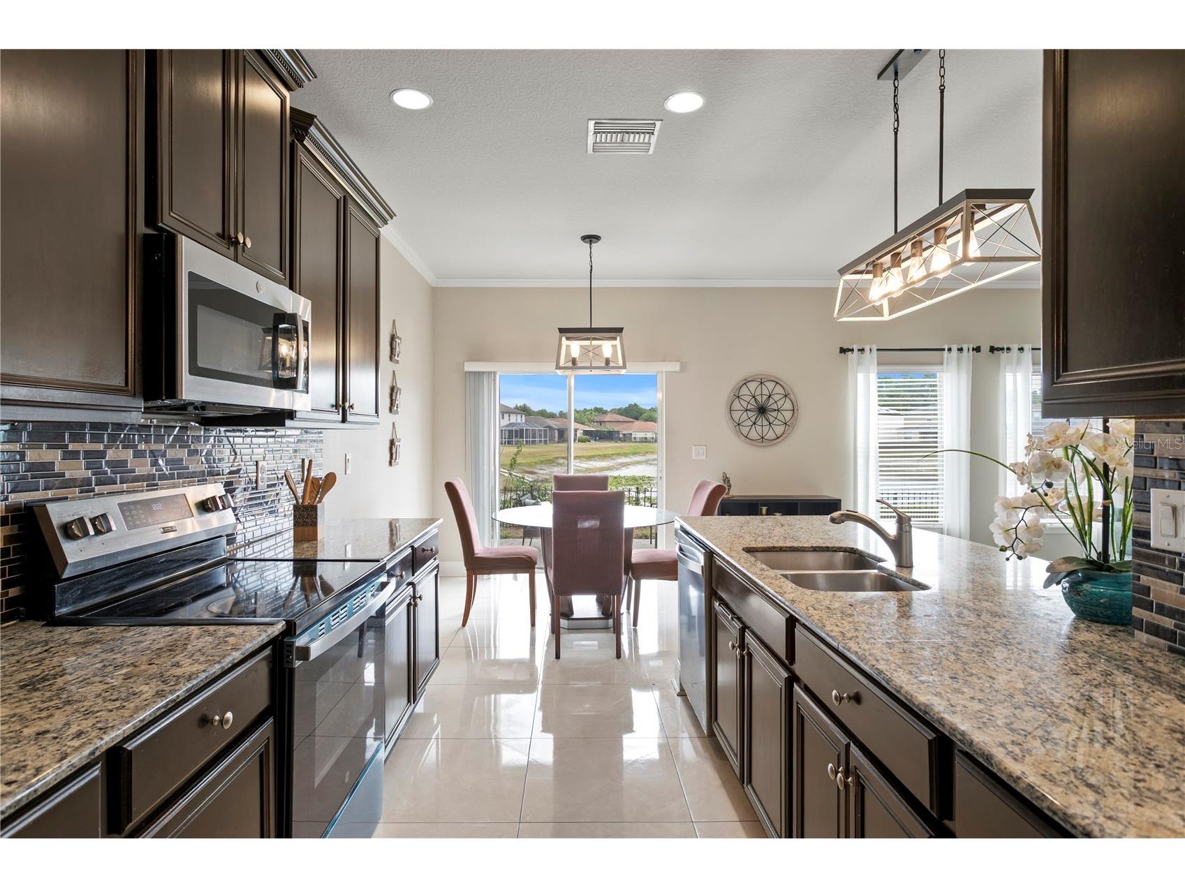 2837 Maple Brook Loop Lutz FL 33558 - COMMUNITY POND TB8500612 image17