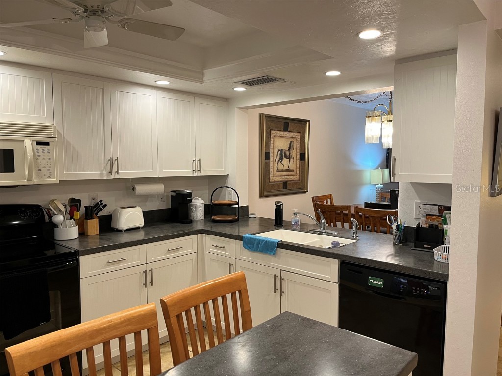 2837 Taywood Meadows #51 Sarasota FL 34235 A4557489 image1