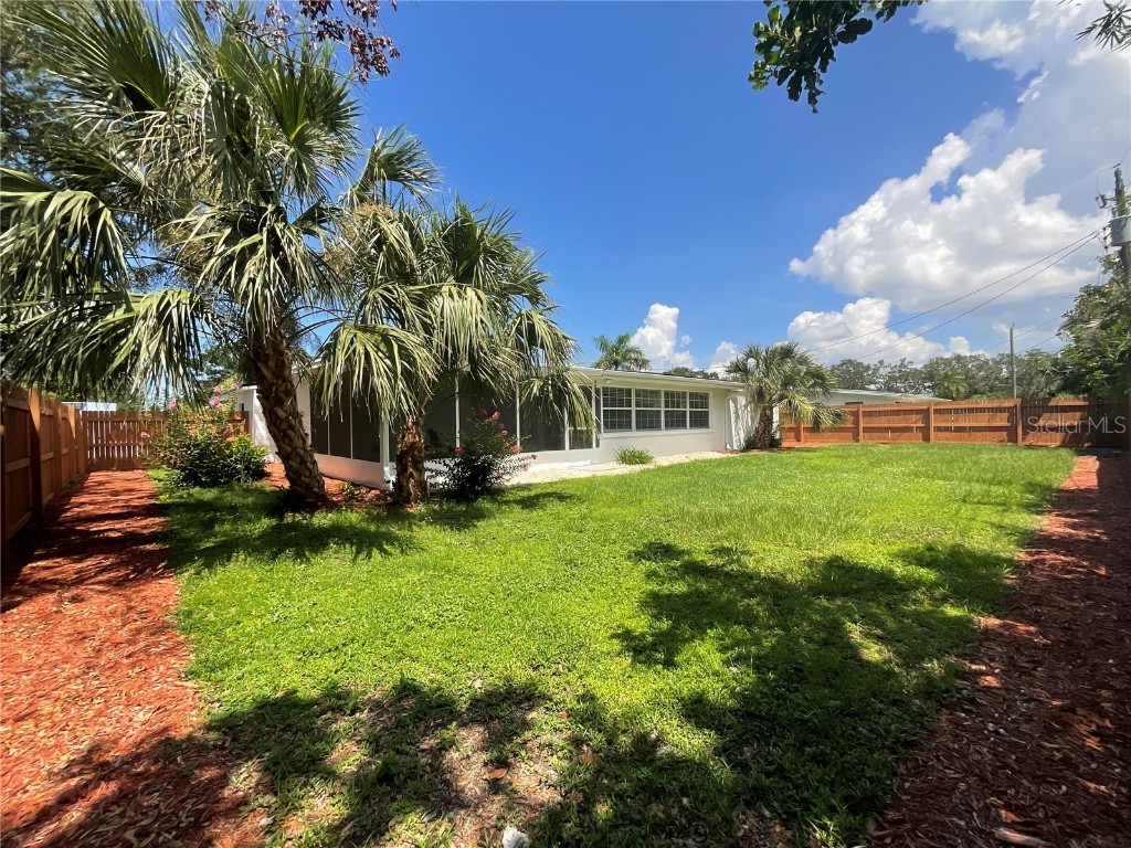 2837 Woodcrest Drive Sarasota FL 34239 TB8399198 image29