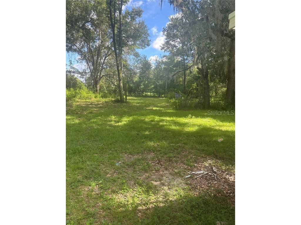 2838 Cr 726 Webster FL 33597 W7878381 image12