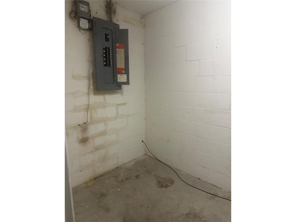 2838 Cr 726 Webster FL 33597 W7878381 image13