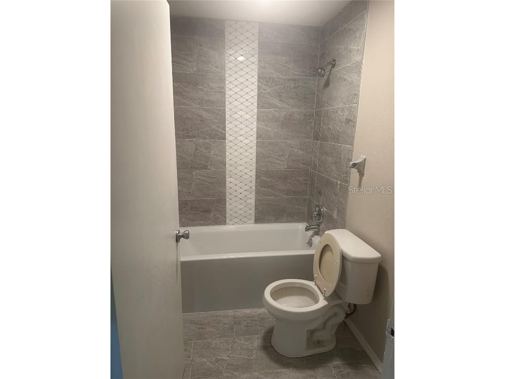 2838 Cr 726 Webster FL 33597 W7878381 image7