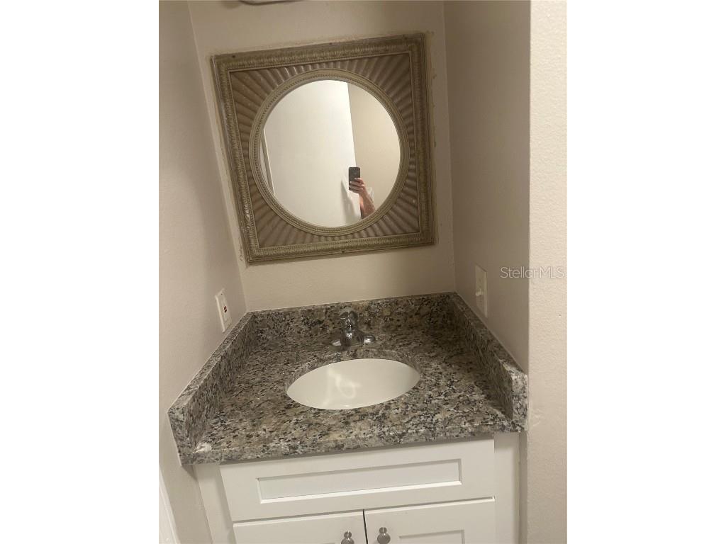 2838 Cr 726 Webster FL 33597 W7878381 image8