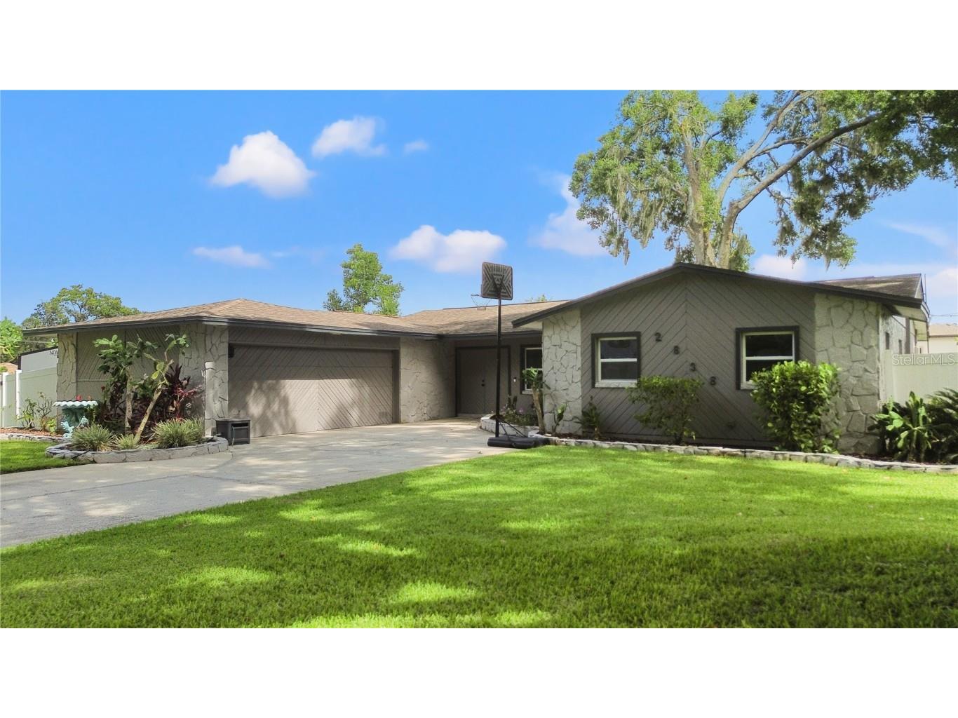 2838 Springdell Circle Valrico FL 33596 TB8405282 image1