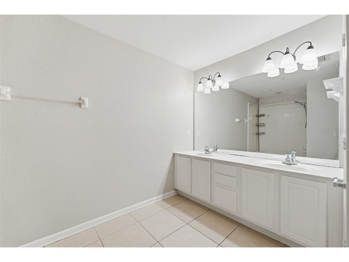 2838 Villafuerte Point #107 Orlando FL 32835 O6366413 image13