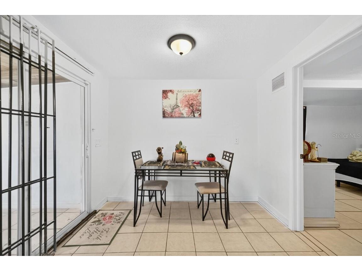 2839 19th Street W Bradenton FL 34205 TB8443429 image10