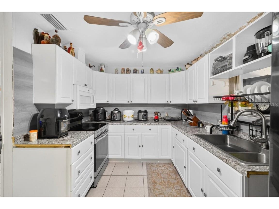 2839 19th Street W Bradenton FL 34205 TB8443429 image15