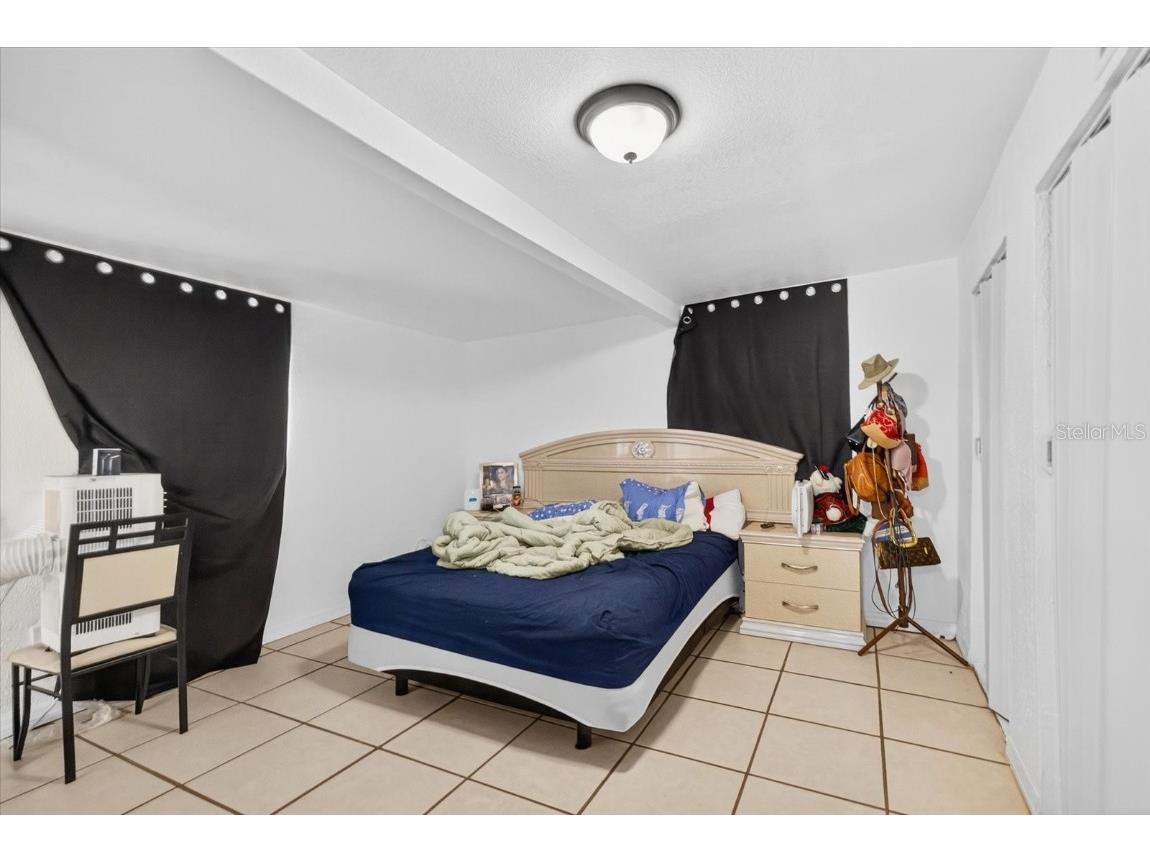 2839 19th Street W Bradenton FL 34205 TB8443429 image17