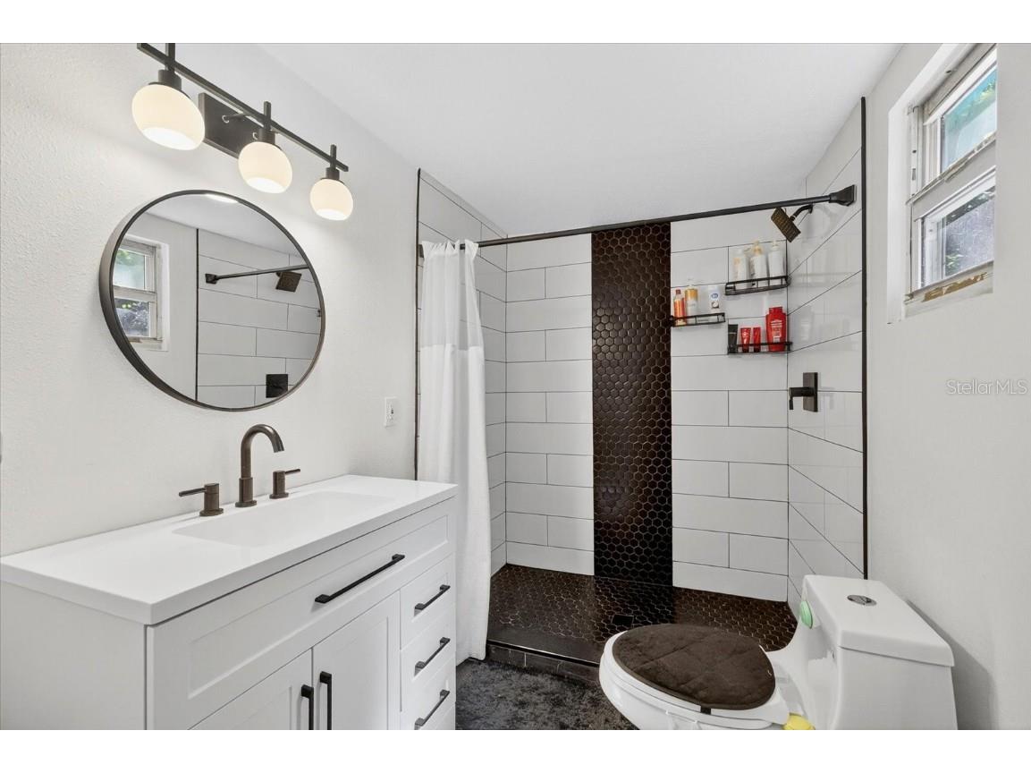 2839 19th Street W Bradenton FL 34205 TB8443429 image18