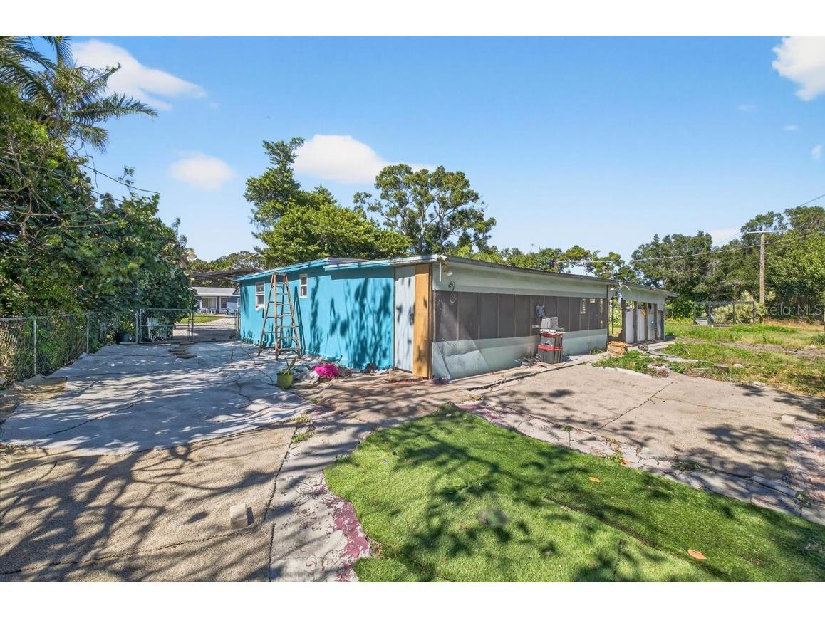 2839 19th Street W Bradenton FL 34205 TB8443429 image33