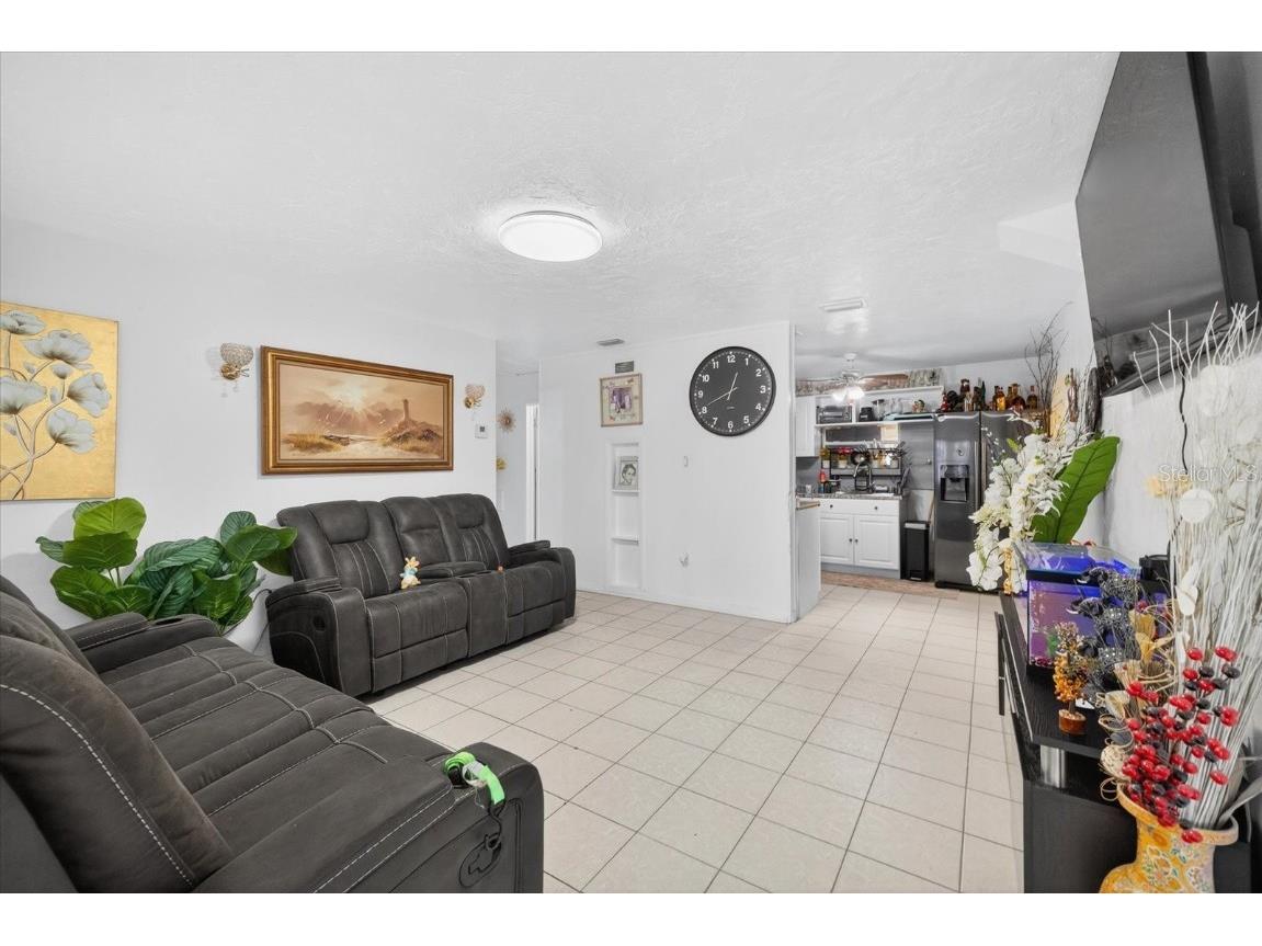 2839 19th Street W Bradenton FL 34205 TB8443429 image5