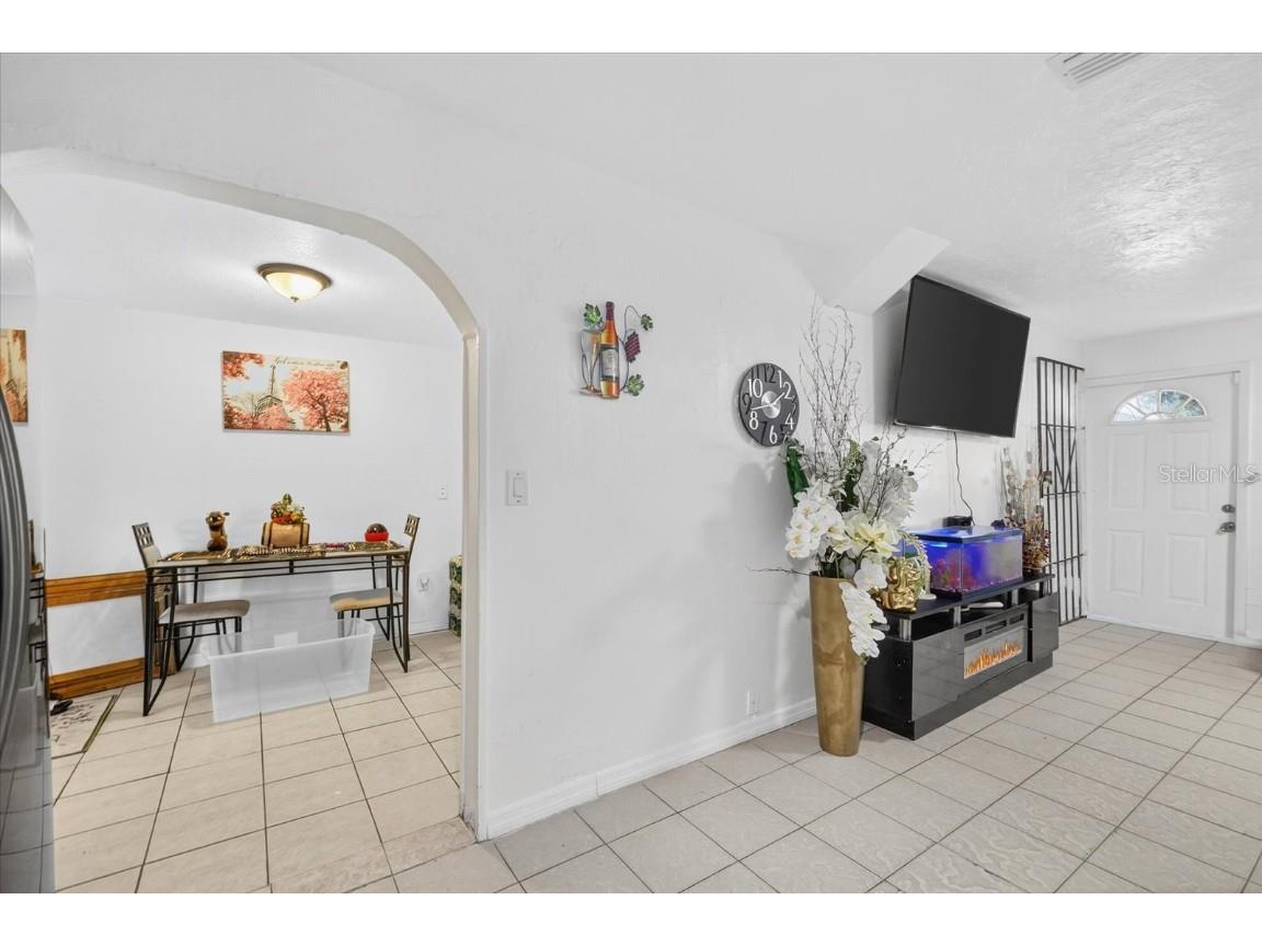 2839 19th Street W Bradenton FL 34205 TB8443429 image8